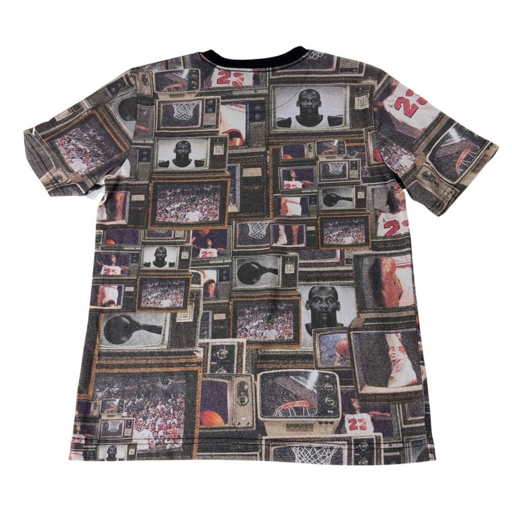 Jordan Boys Michael Jordan TV Montage Graphic T-Shirt Black Large NEW - Picture 2 of 6
